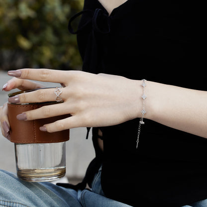 [Lumi Jewels]Four-Leaf Clover Hollow Butterfly Bracelet