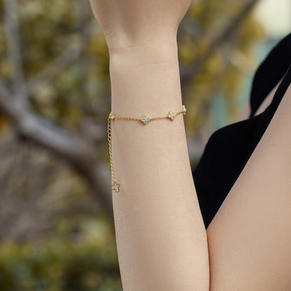 [Lumi Jewels]Four-Leaf Clover Hollow Butterfly Bracelet