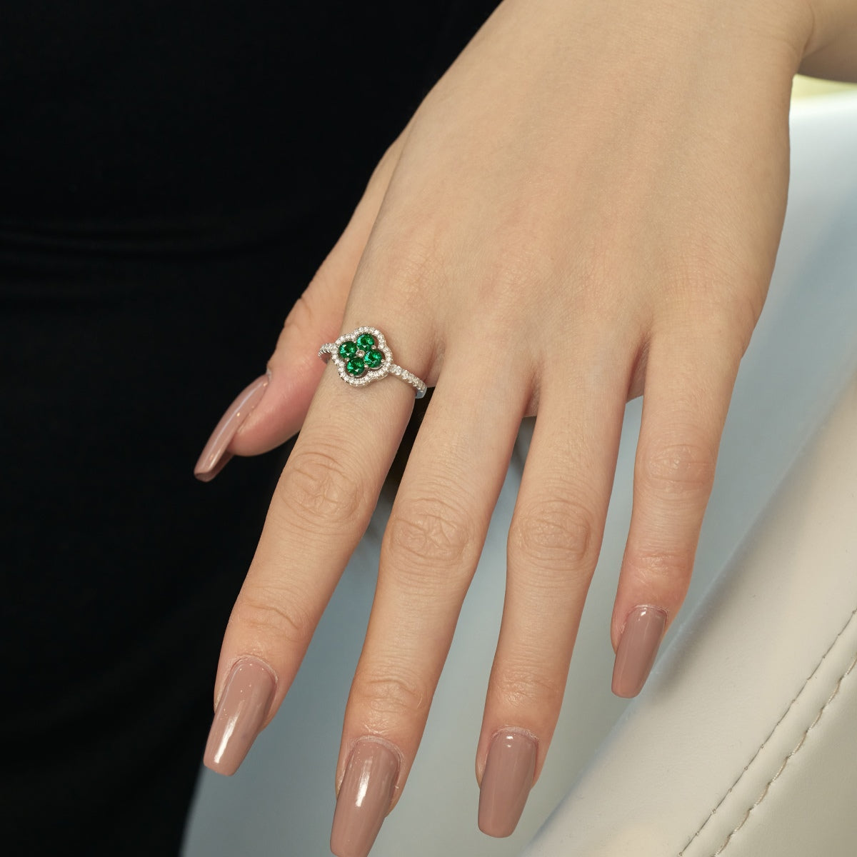 [Lumi Jewels]Four Leaf Clover Flower Design Ring