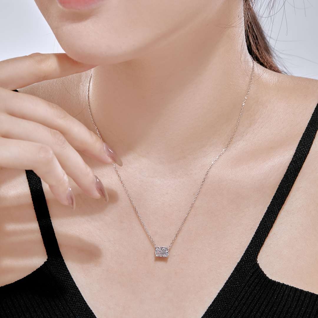 [Lumi Jewels]Luxurious Square Shape Colorful Necalack