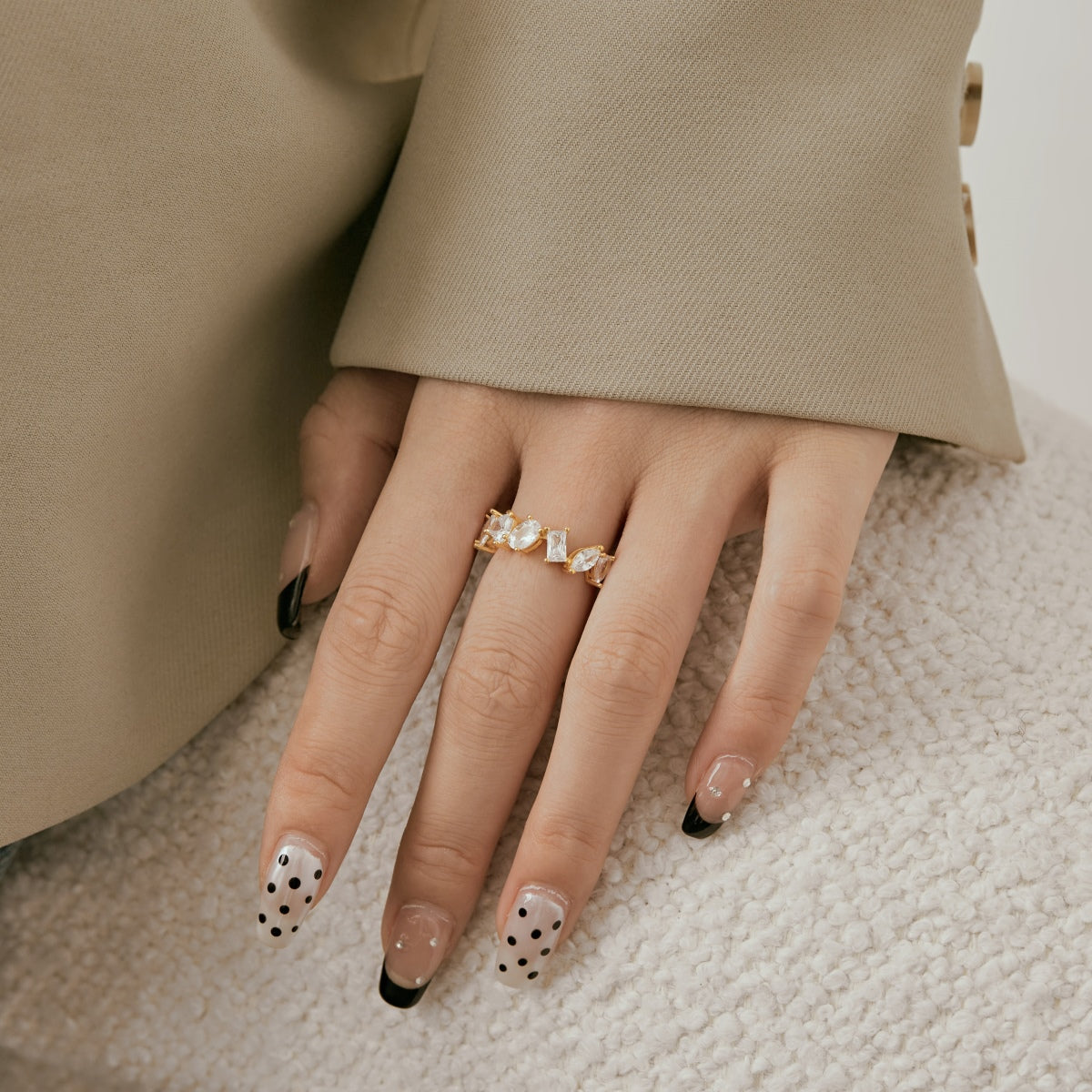 [Lumi Jewels]Delicate Multi Cut Ring