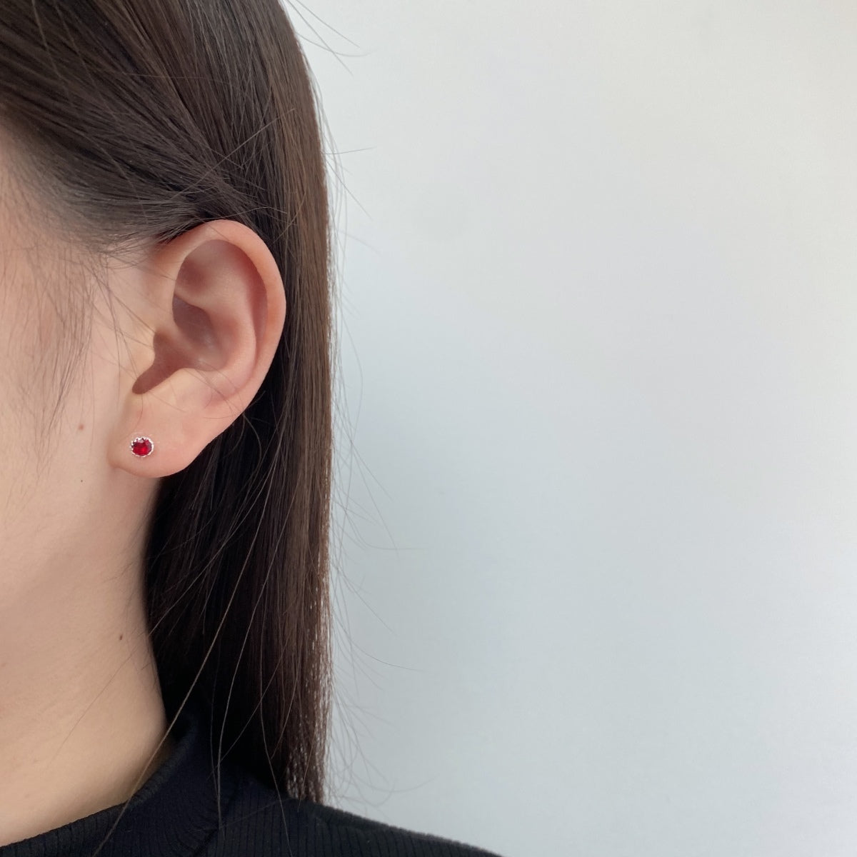 [Lumi Jewels]Sparkling Colorful Round Shape Earrings