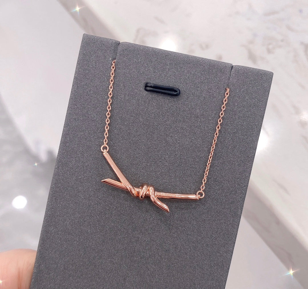 [Lumi Jewelry]KNOT NECKLACE DIAMONDS