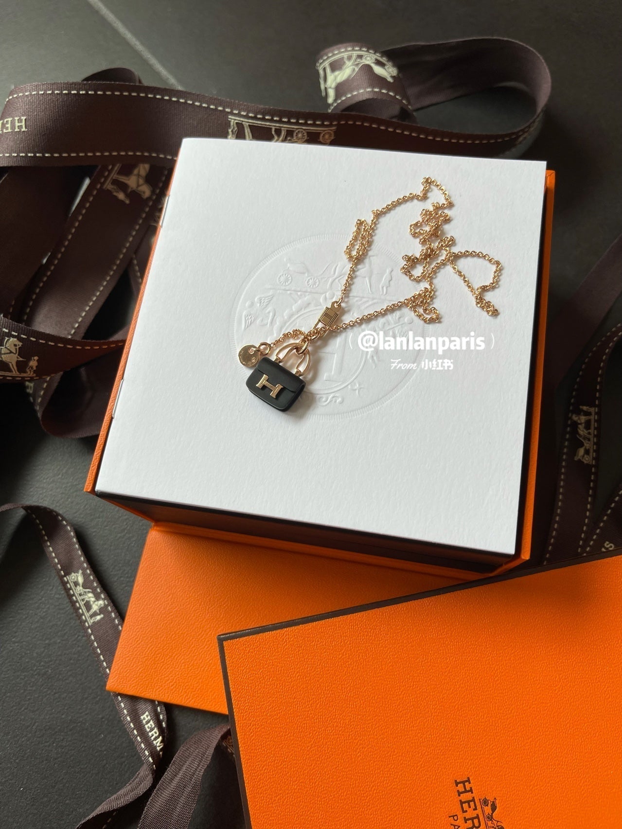 [Lumi Jewels]CONSTANCE BLACK PEDANT PINK GOLD NECKLACE