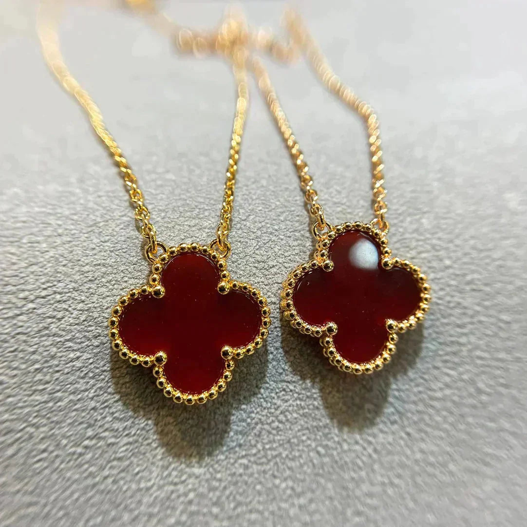 [Lumi Jewels]COLLIER FLEUR UNIQUE 15MM CORNALINE TRÈFLE