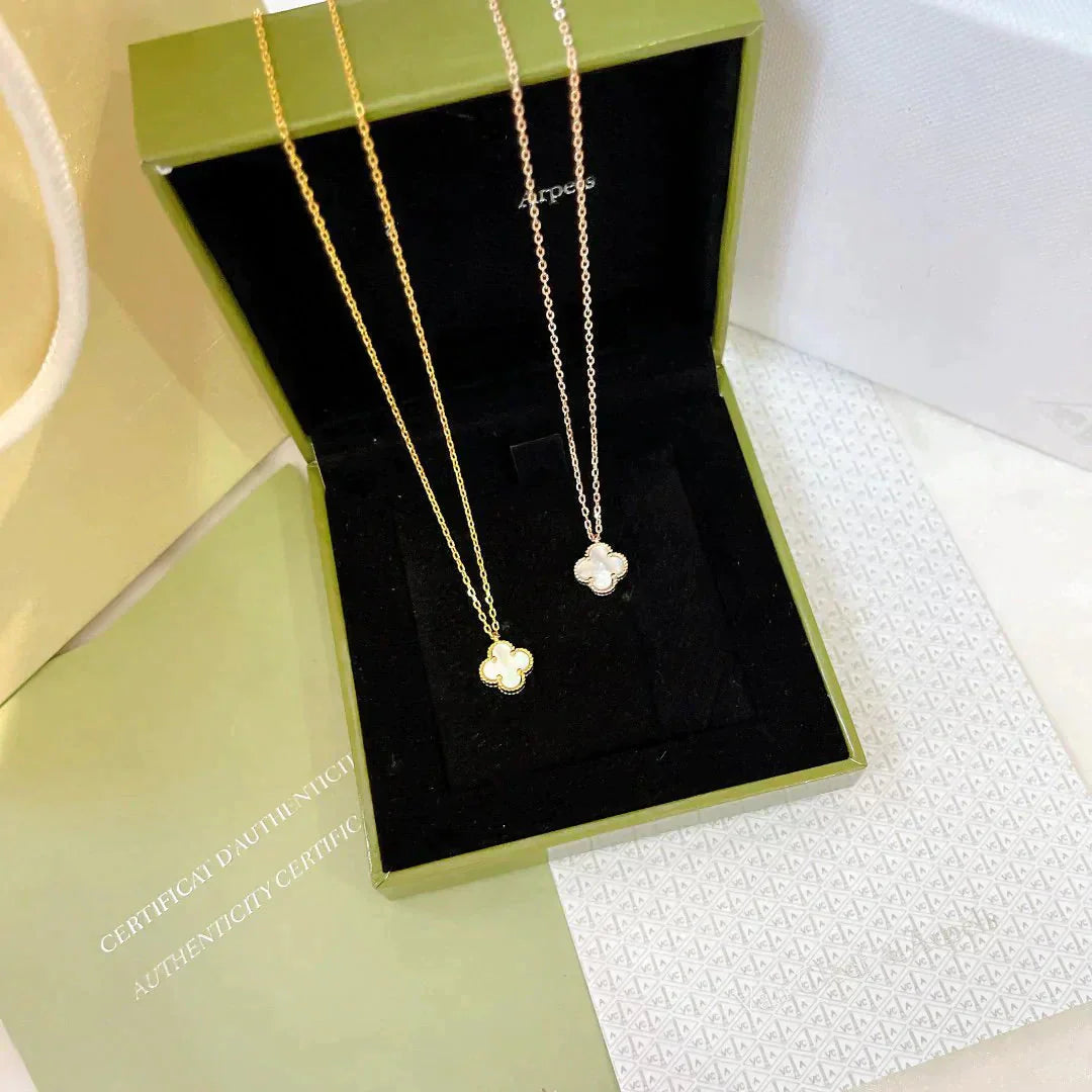 [Lumi Jewels]COLLIER TRÈFLE MINI 9,5 MM NACRE BLANCHE