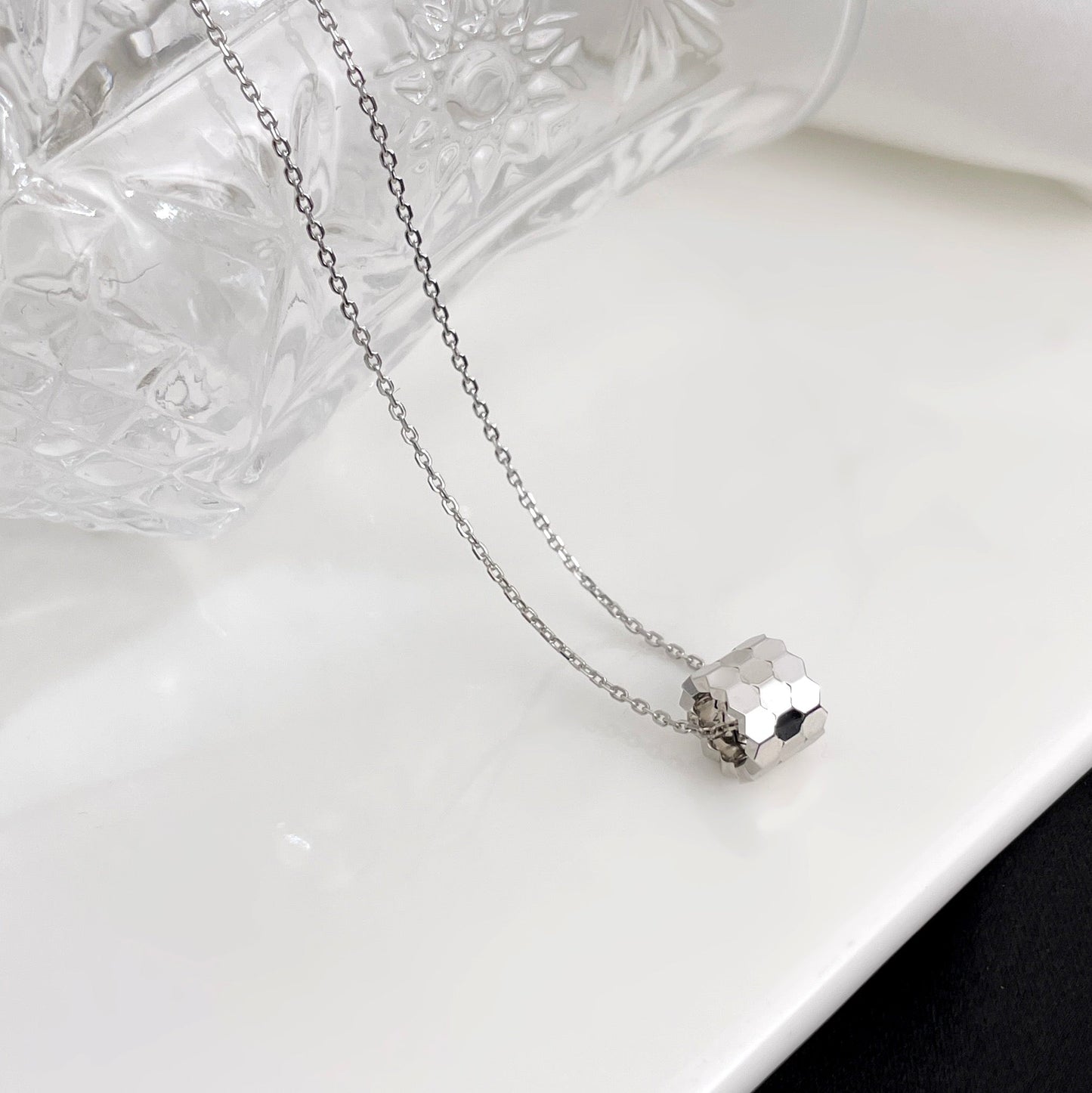 [Lumi Jewels]BEE MINI NECKLACE