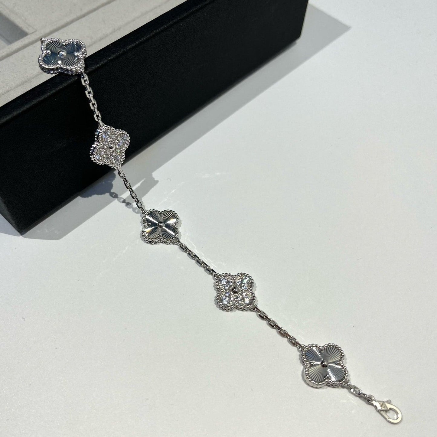 [Lumi Jewels]BRACELET TRÈFLE 5 MOTIFS ARGENT ET DIAMANTS