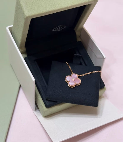 [Lumi Jewels]2025 CHRISTMAS CLOVER 15MM DIAMOND RHODONITE NECKLACE