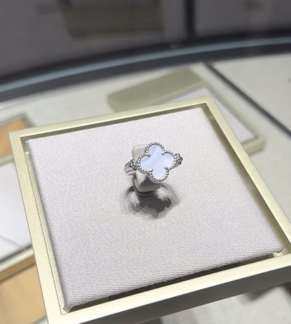 [Lumi Jewels]CLOVER RIVERSIBLE PURPLE CHALCEDONY RING