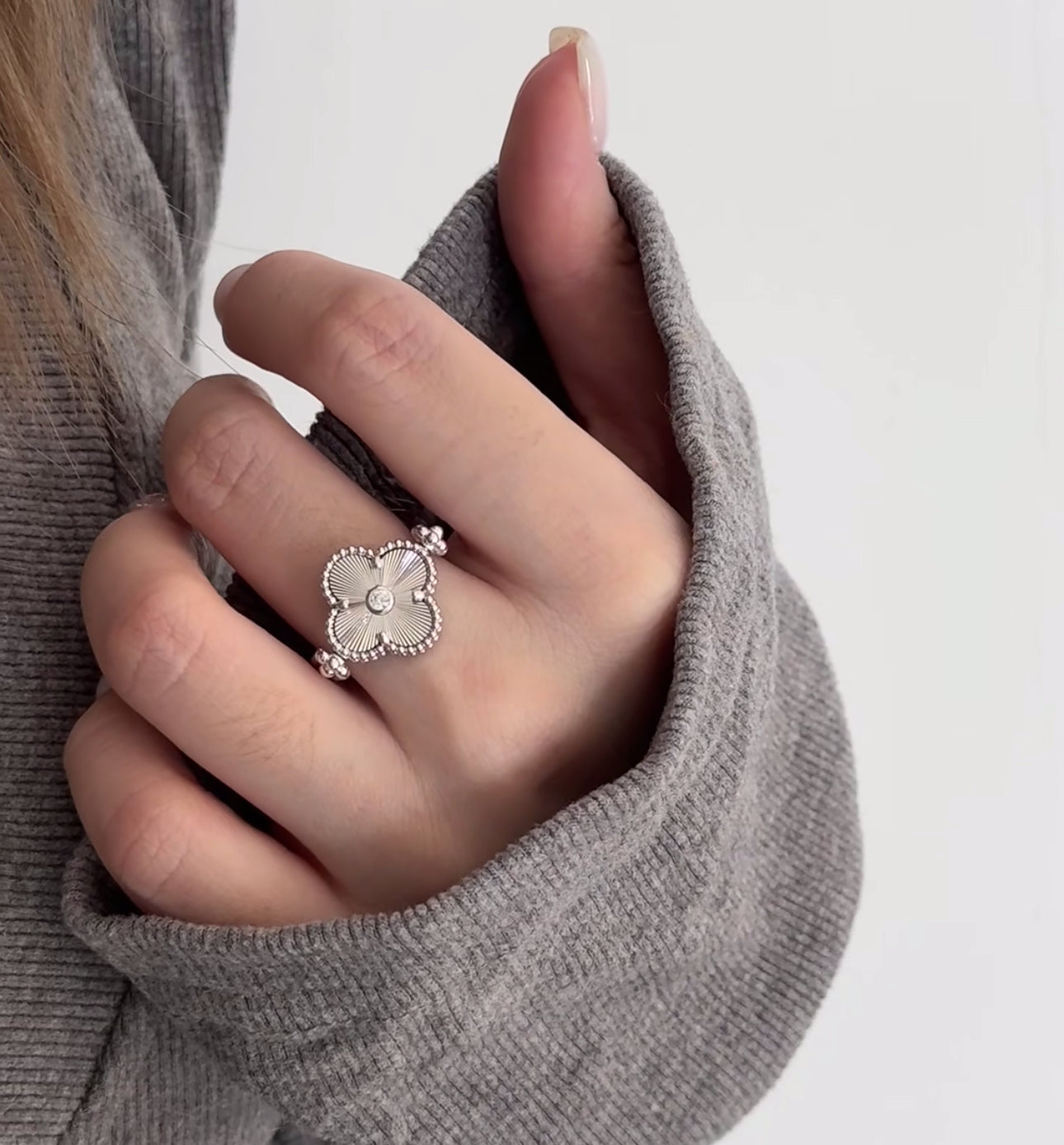 [Lumi Jewels]BAGUE RÉVERSIBLE TRÈFLE EN ARGENT