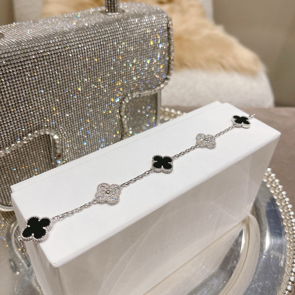 [Lumi Jewels]CLOVER 5 MOTIF ONYXS DIAMOND BRACELET SILVER