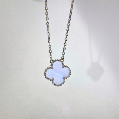 [Lumi Jewels]COLLIER TRÈFLE 15MM CALCÉDOINE BLEUE ARGENT