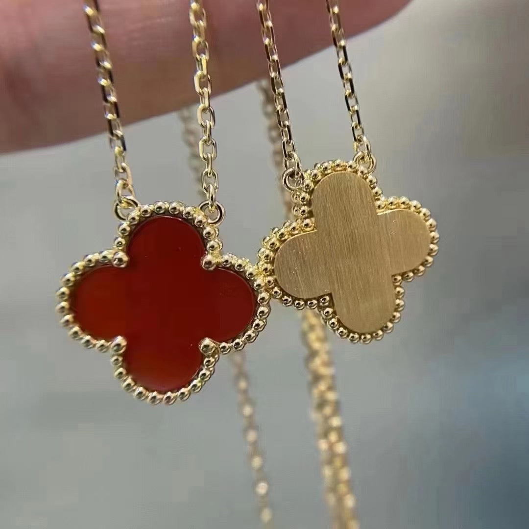 [Lumi Jewels]COLLIER FLEUR UNIQUE 15MM CORNALINE TRÈFLE