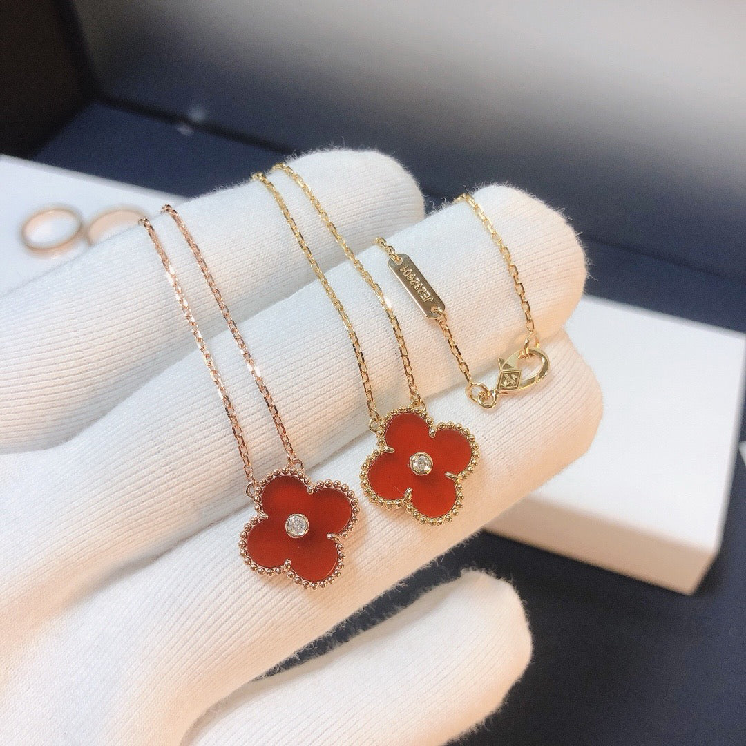 [Lumi Jewels]COLLIER TRÈFLE 15 MM DIAMANT CORNALINE