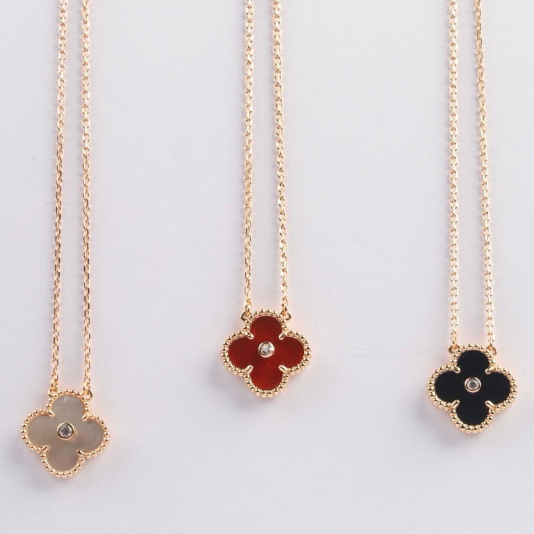 [Lumi Jewels]COLLIER TRÈFLE 15 MM DIAMANT CORNALINE