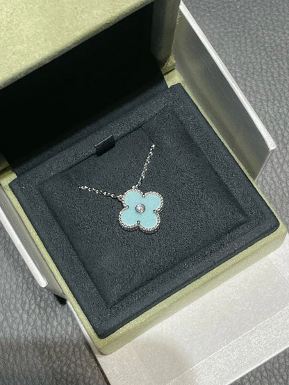 [Lumi Jewels] COLLIER TRÈFLE 1 DIAMANT BLEU CLAIR ARGENT