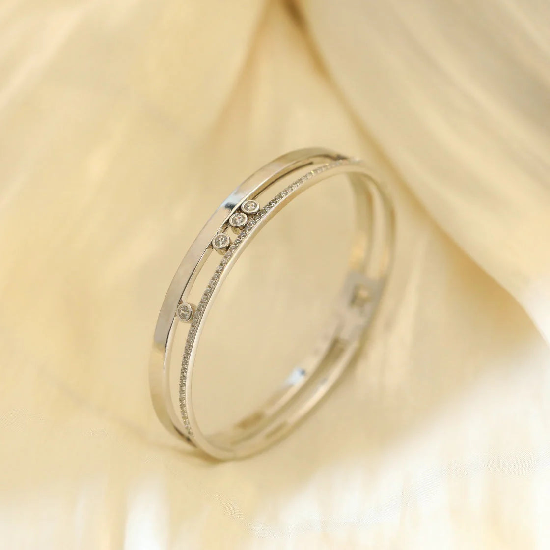 [Lumi Jewels]Move Romane Diamond Bangle Bracelet