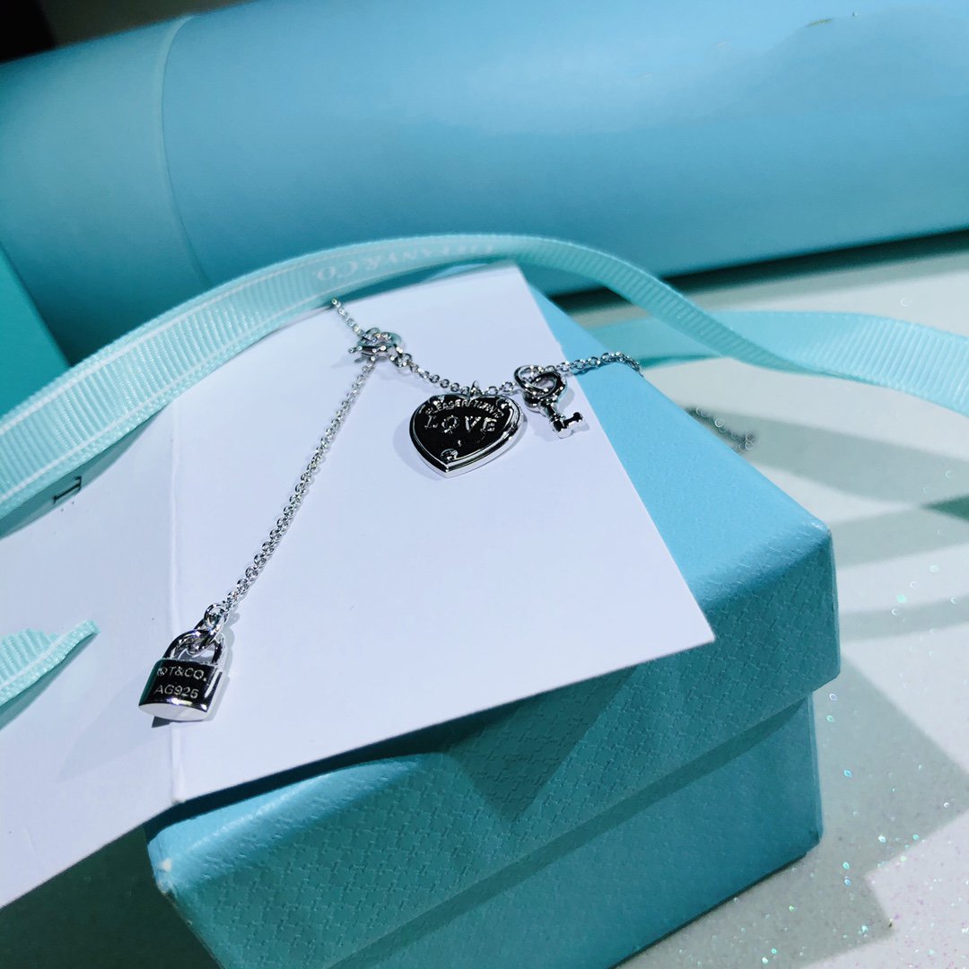 [Lumi Jewelry]LOVE HEART TAG KEY NECKLACE