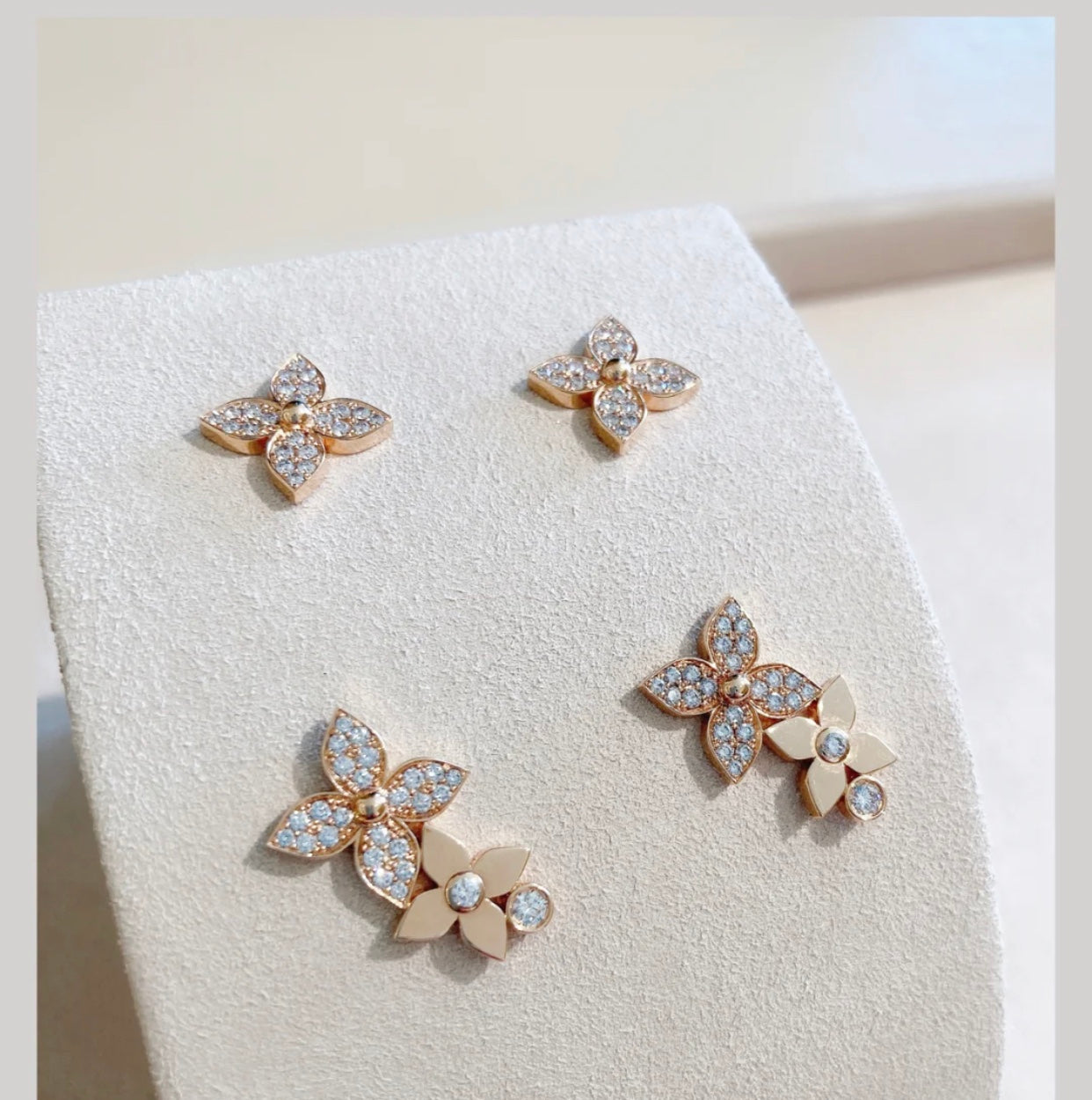 [Lumi Jewels]PUCES D'OREILLES FLEUR ÉTOILÉE OR ROSE DIAMANTS