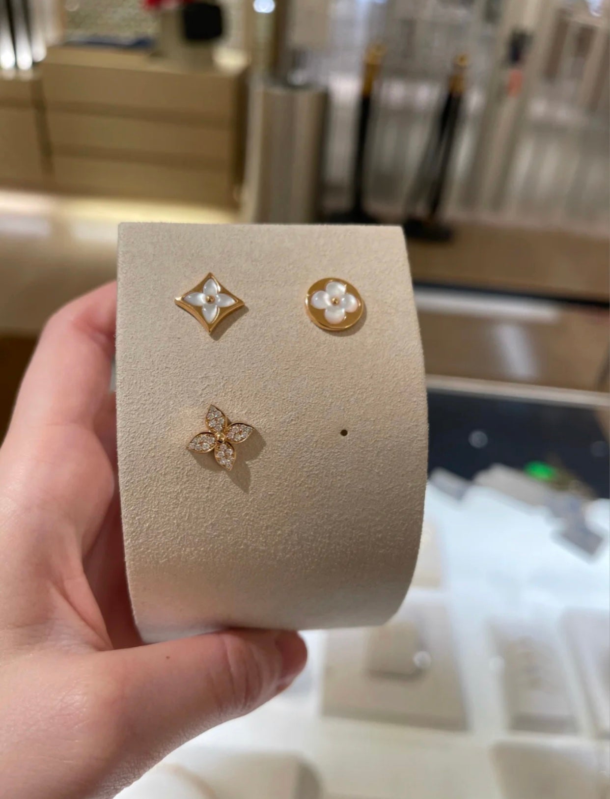 [Lumi Jewels]PUCES D'OREILLES FLEUR ÉTOILÉE OR ROSE DIAMANTS