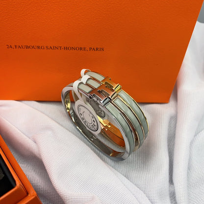 [Lumi Jewels]BRACELET CLASSIQUE ÉMAIL VERT HM CLIC 8 MM