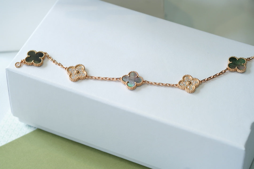 [Lumi Jewels]BRACELET CLOVER 5 MOTIFS Nacre Noire et Diamants Or Rose